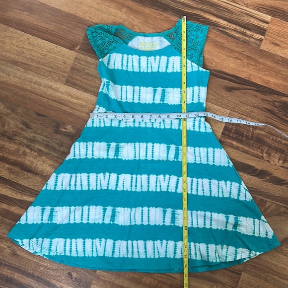 Girls green soda brand dress. Size 7/8. NWT. - Picture 2 of 2